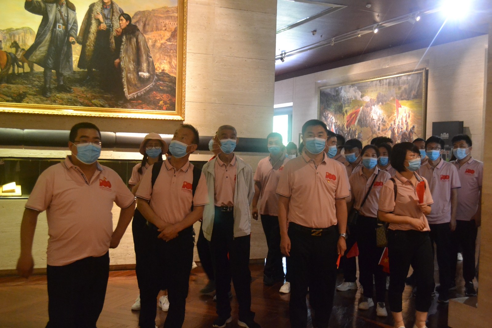 學(xué)習(xí)百年黨史  唱響時(shí)代樂章  追憶先輩精神  傳承紅色基因