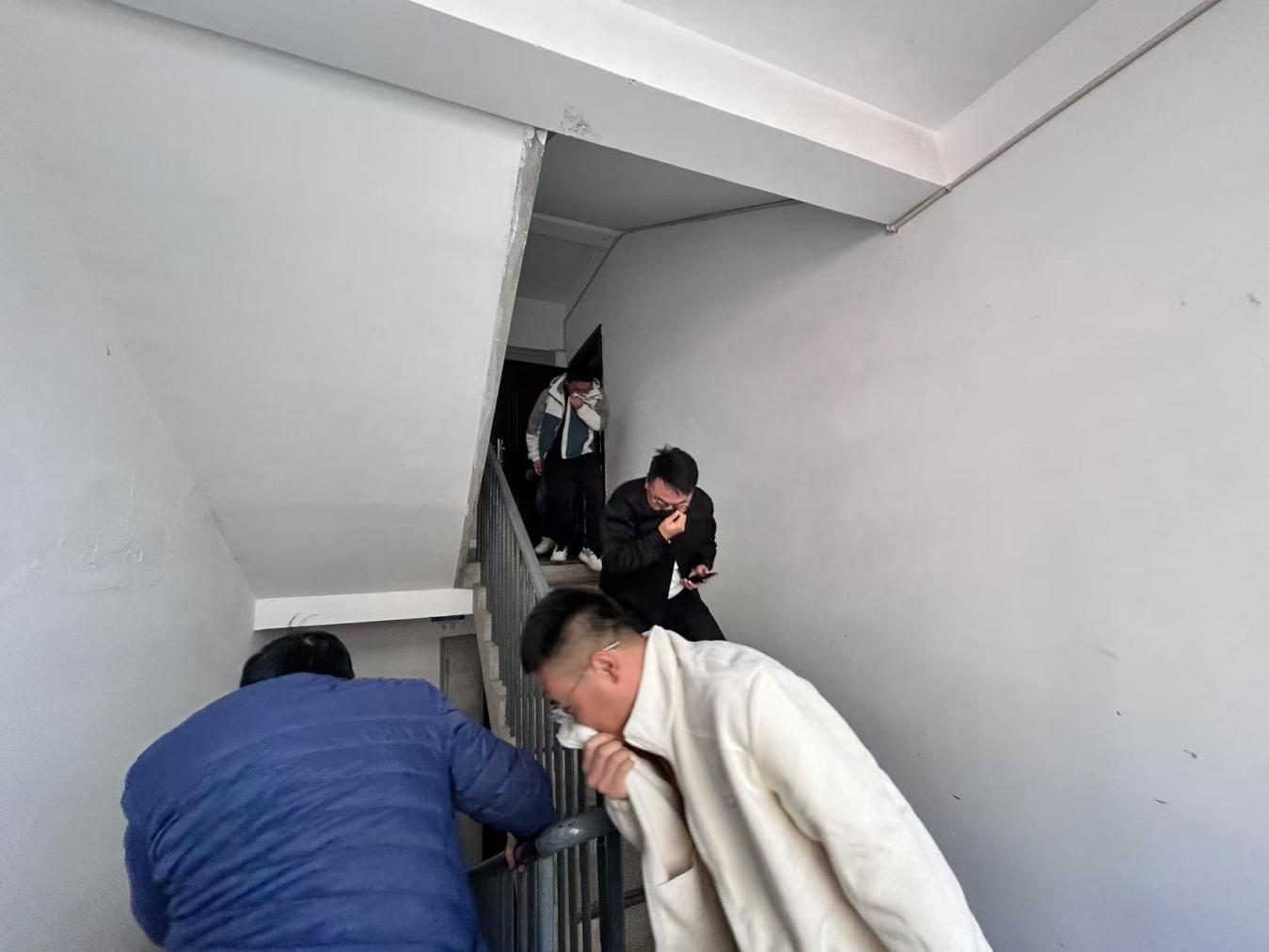 甘肅信合工程設(shè)計(jì)有限公司、甘肅恒達(dá)工程檢測(cè)有限公司成功舉辦“強(qiáng)化安全意識(shí)，共筑消防防線”消防安全演練活動(dòng)