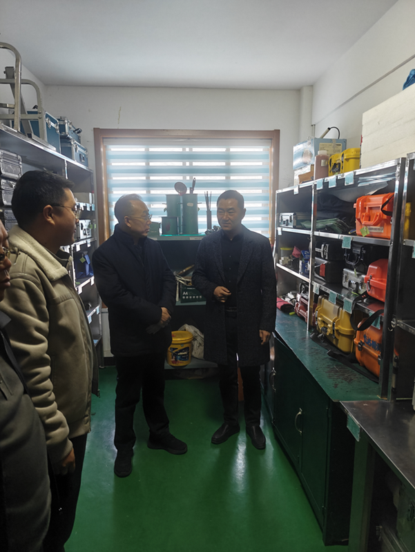 慶陽市總工會領(lǐng)導(dǎo)蒞臨信合與恒達(dá)公司參觀指導(dǎo)，共謀企業(yè)發(fā)展新篇章
