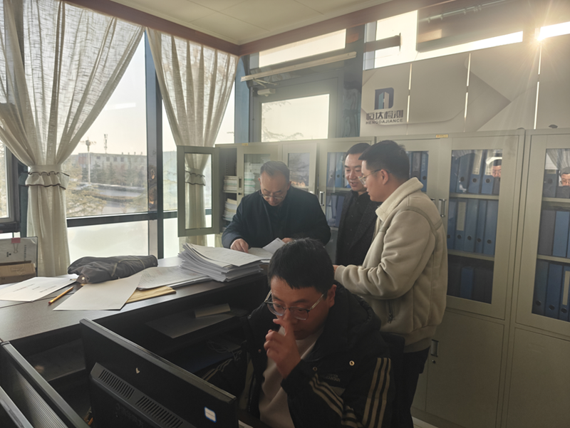 慶陽市總工會領(lǐng)導(dǎo)蒞臨信合與恒達(dá)公司參觀指導(dǎo)，共謀企業(yè)發(fā)展新篇章